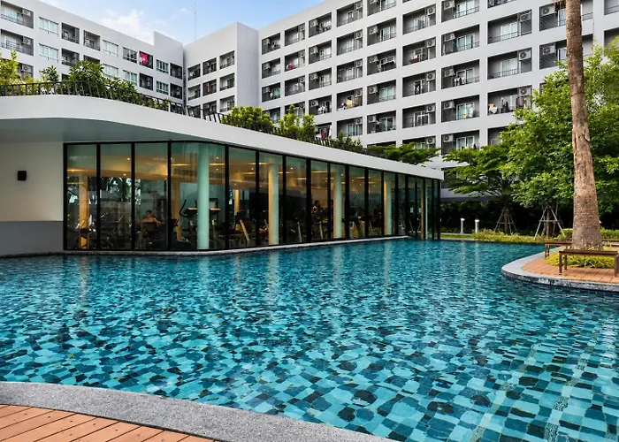 Spacious Near Bts Kitchen & Washer Bangkok