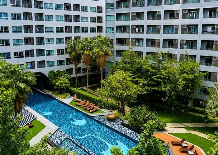 Spacious Near Bts Kitchen & Washer Bangkok